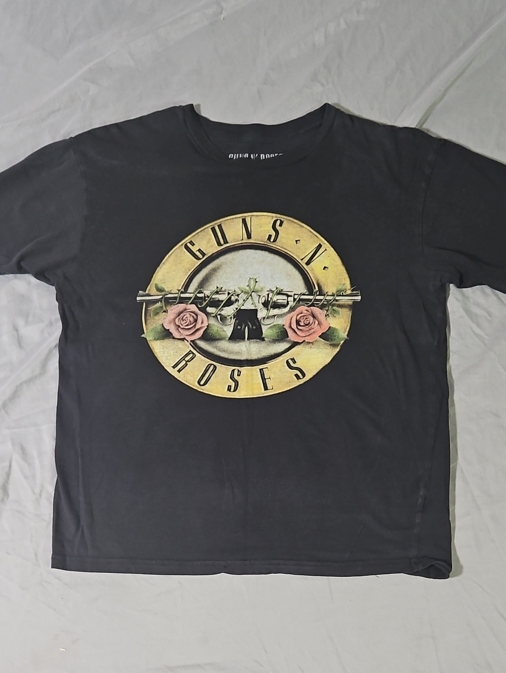 Guns N' Roses Women's Black Graphic Tee - Short Sleeve